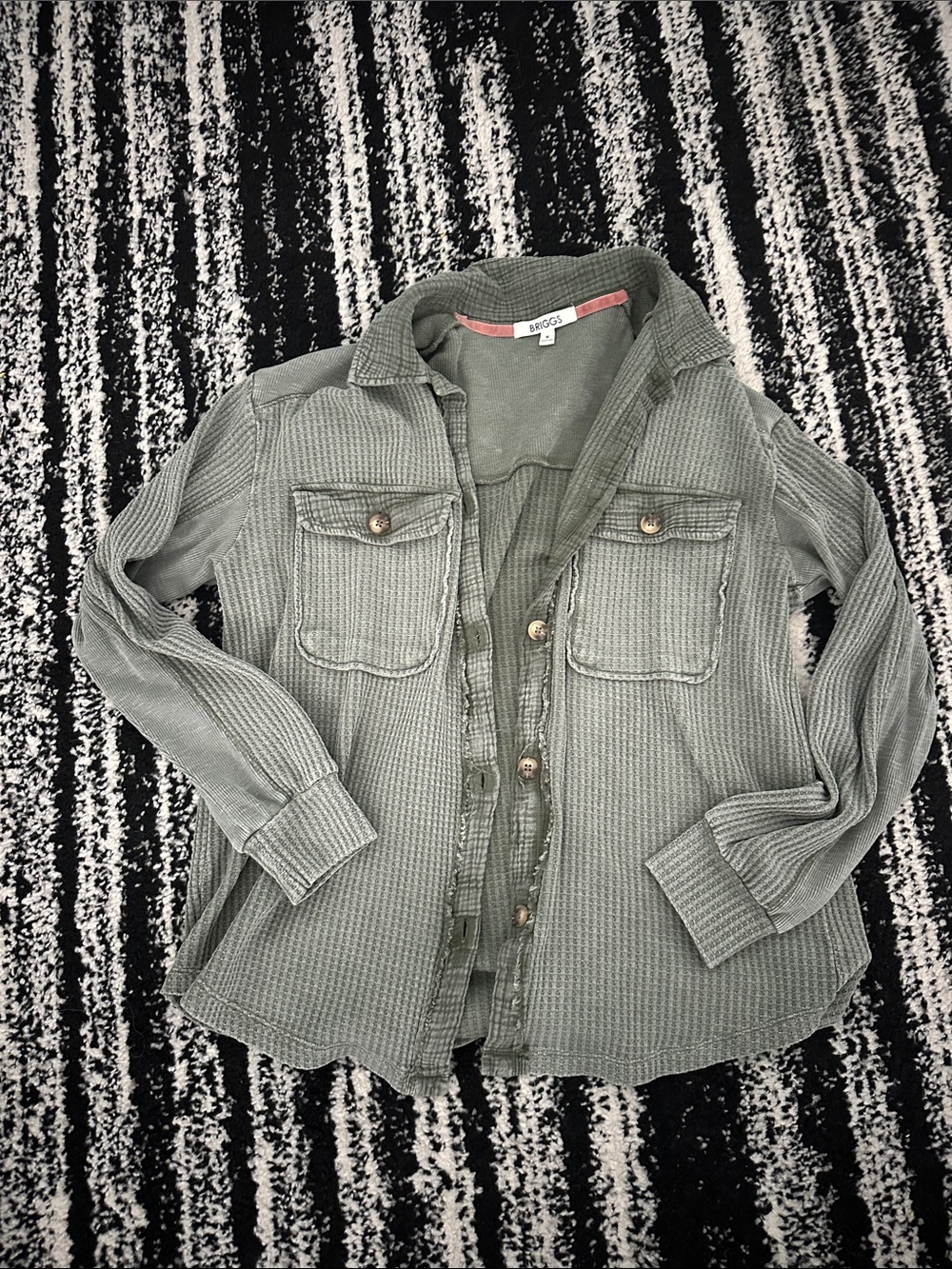 Waffle-Knit Olive Button-Down Shirt - Women
